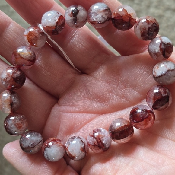 10mm Fire Quartz Bracelet - Picture 5 of 8